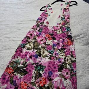 Maggy London Floral‎ Dress Sleeveless V Neck Pink Purple White  size 8